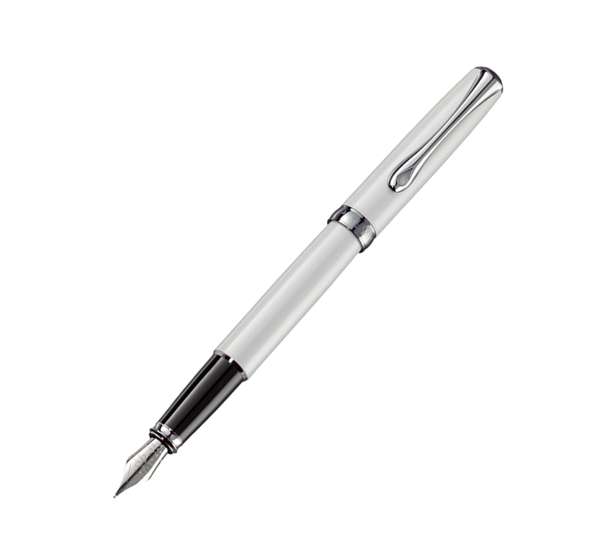 Diplomat Excellence A2 Pearl White Fountain Pen